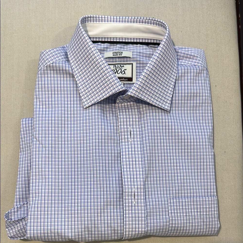 4 Jos. A. Banks Blue and White Dress Shirts NWT - Picture 4 of 5